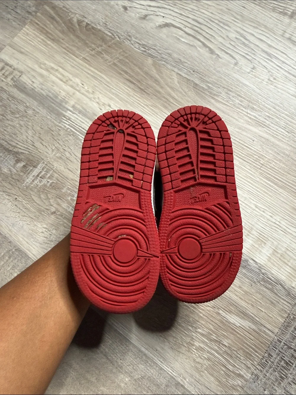Toddler Jordan Retro 1s Size 7c